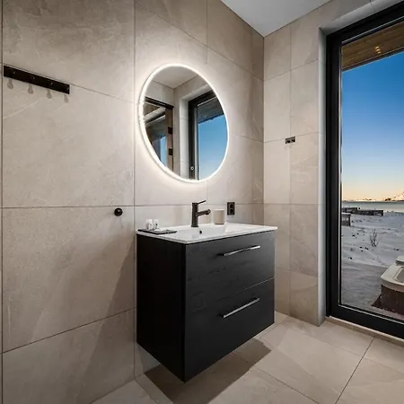 New Designer In Lofoten Feriehus Storoya