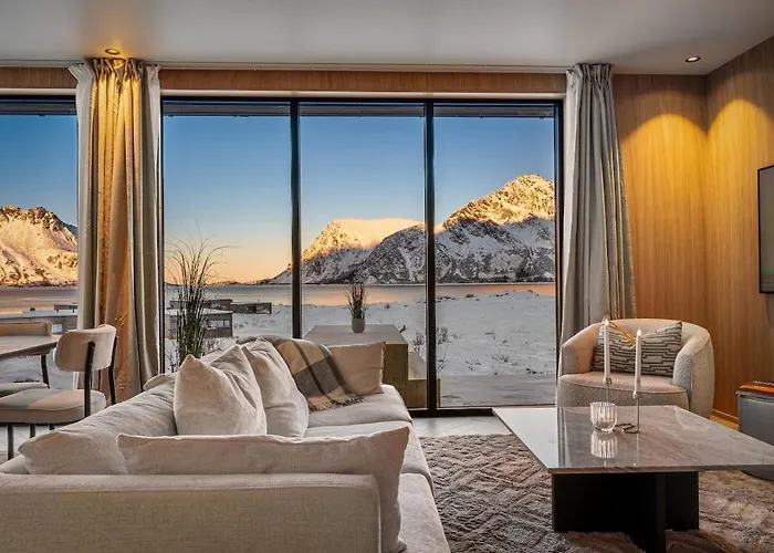 Feriehus New Designer In Lofoten